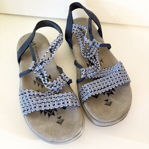 Sketchers Memory Foam Women's Strappy Open Toe Blue Sandals Size 7